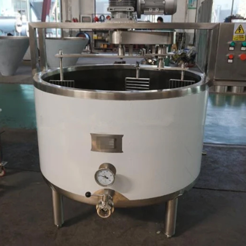 Dairy factories use 4000L Round Cheese Vats, auto operation, precise temp.