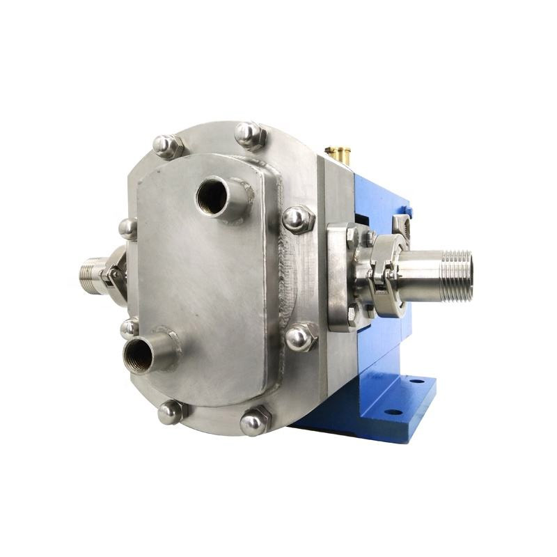 Image showing the packaging appearance of the cam rotor pump.