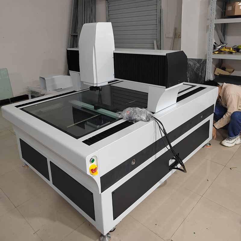 Fully automatic CNC gauge multi-angle view.