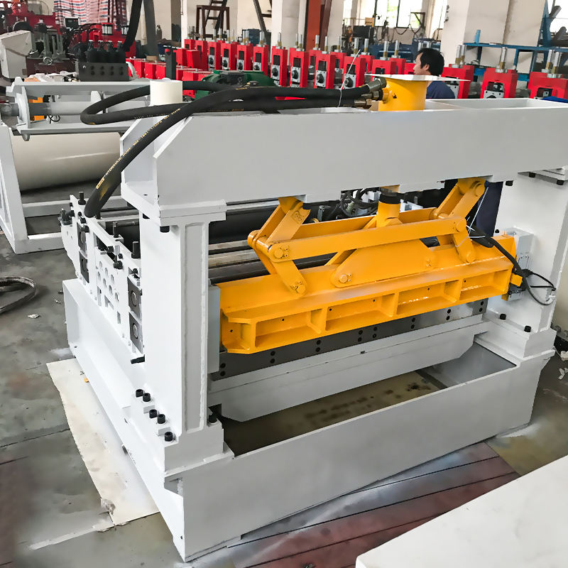 Thickened steel body plus widened and weighted base ensures no shaking during cutting; limit guiding design prevents deviation and guarantees cutting precision.