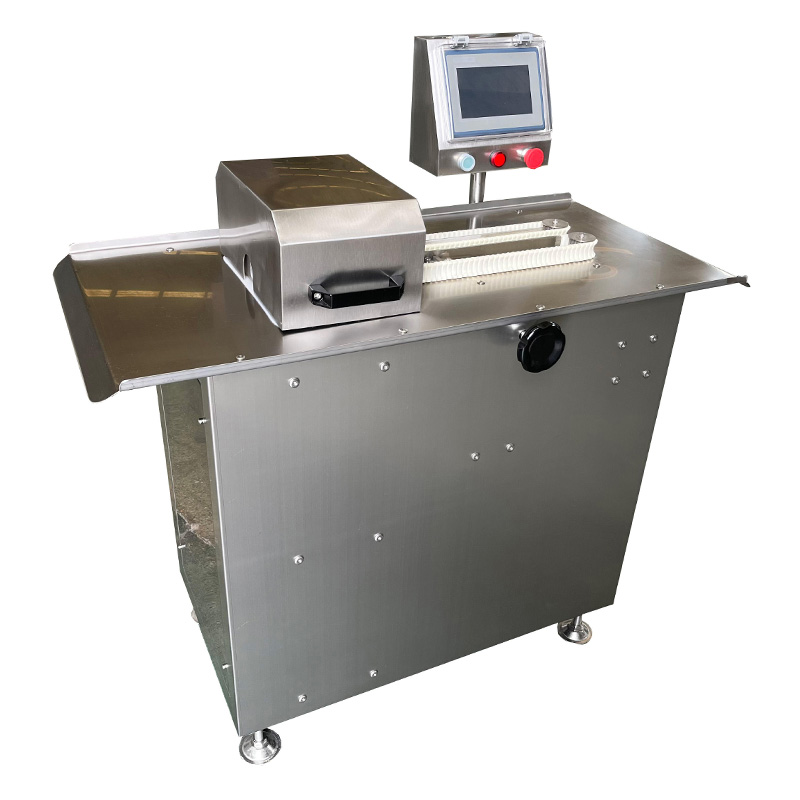 10-120 knots/min machine for sausage twisting.