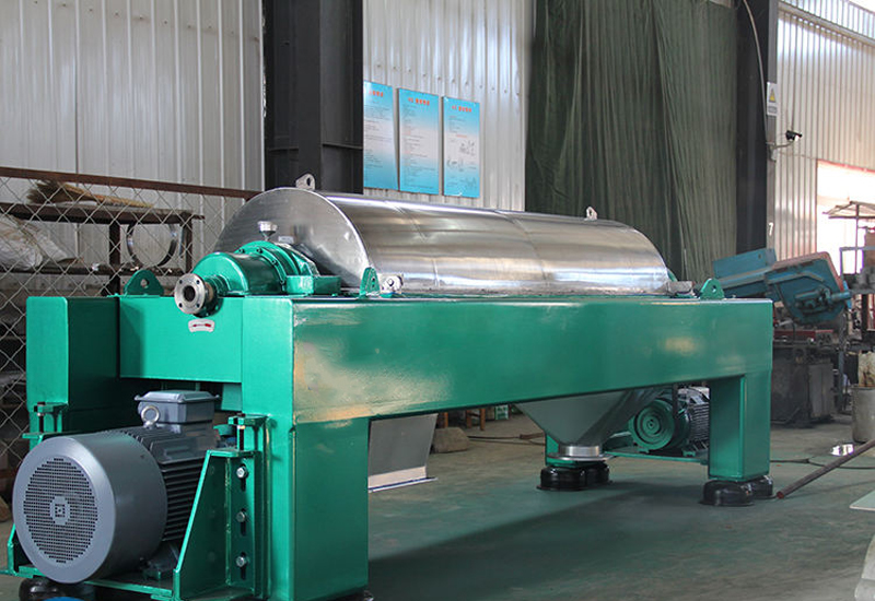 Factory photos of horizontal screw centrifuges