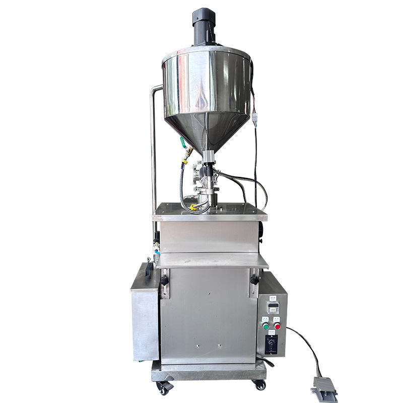 Hot filling machine for vaseline and hair wax